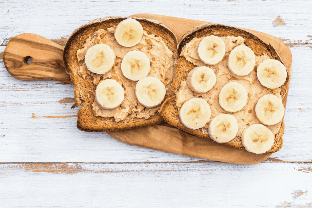 Peanut butter bread with sliced bananas.