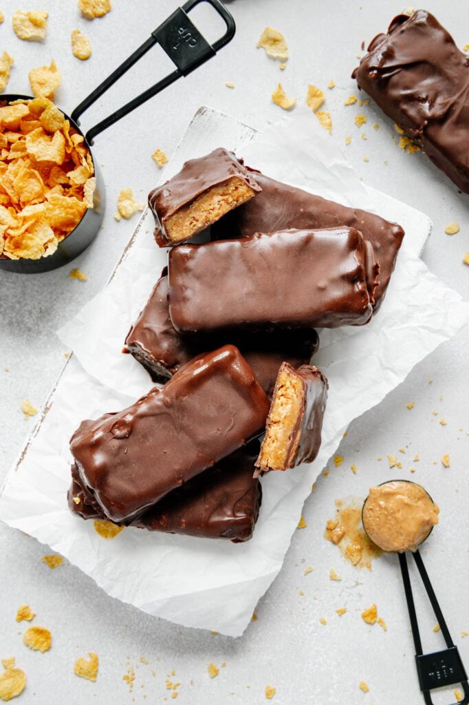Several Butterfingers bars on a serving tray.